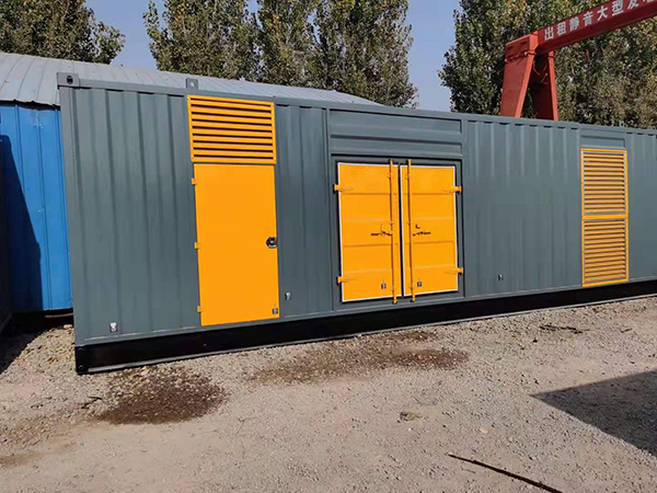 沔城回族镇300kw 柴油发电机组用多大的空气开关？